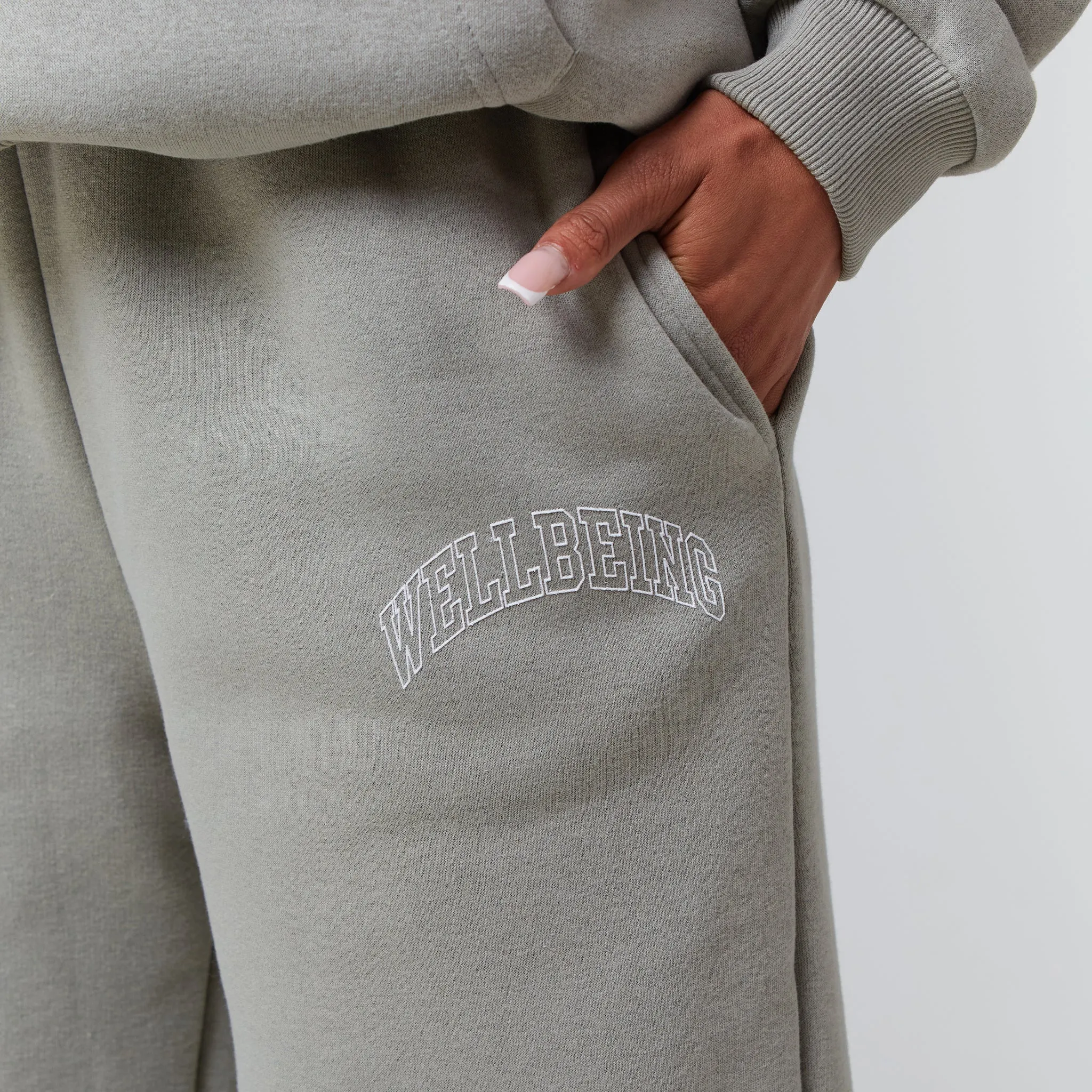 Wellbeing Tracksuit | Olive